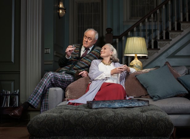 John Lithgow and Glenn Close in 'A Delicate Balance' (Photo credit: Brigitte Lacombe)