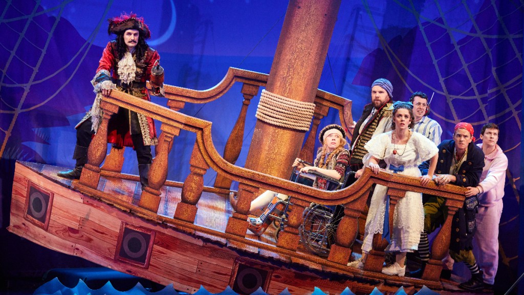 peter-pan-goes-wrong-pirate-ship